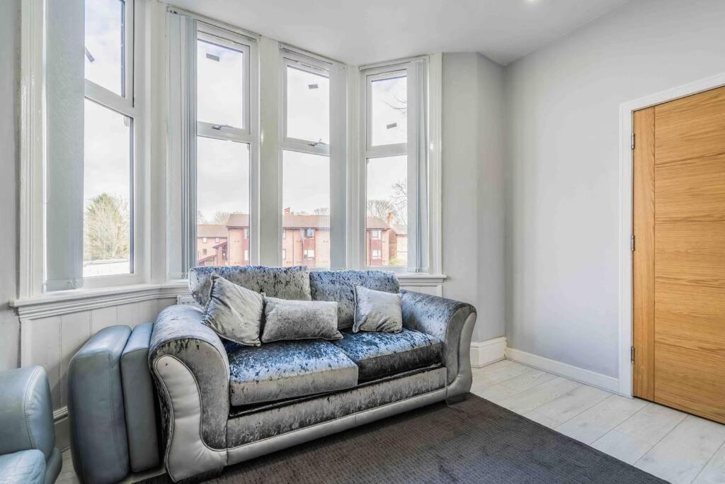 Appartement Modern Flat In Moseley With Free Parking à Birmingham Extérieur photo