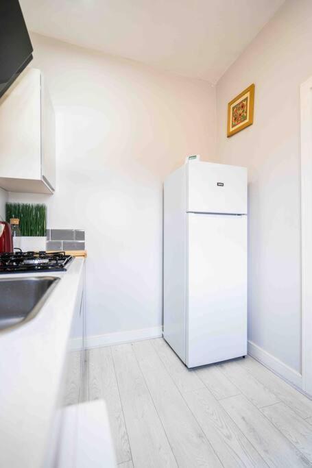 Appartement Modern Flat In Moseley With Free Parking à Birmingham Extérieur photo